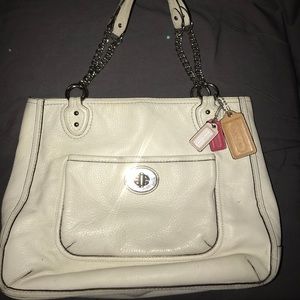 Coach Poppy pebbled leather shoulder bag